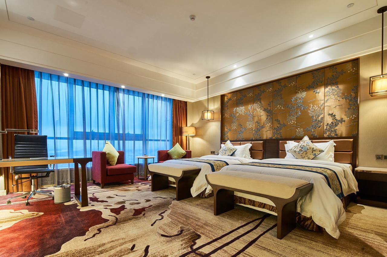 Zhongshan Guzhen Huayu Landmark Hotel Kültér fotó