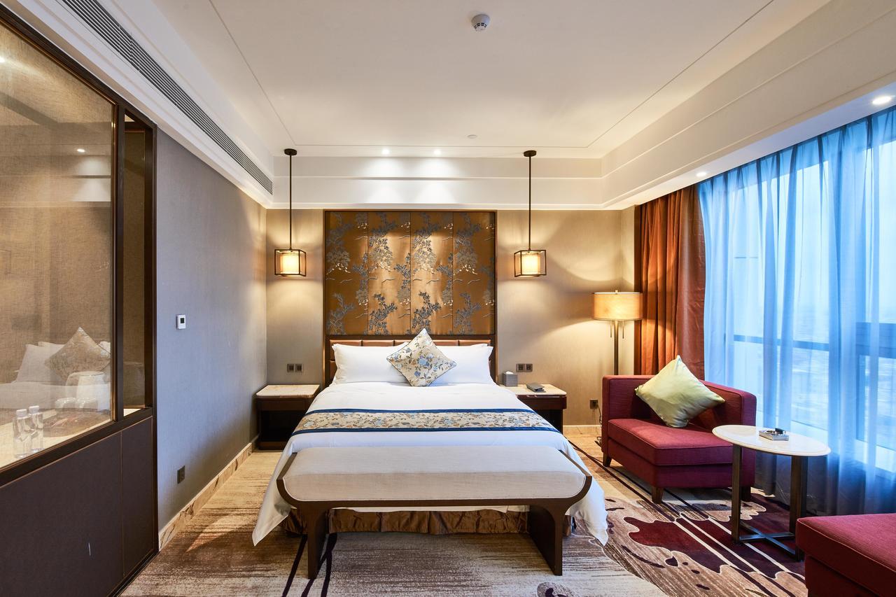 Zhongshan Guzhen Huayu Landmark Hotel Kültér fotó