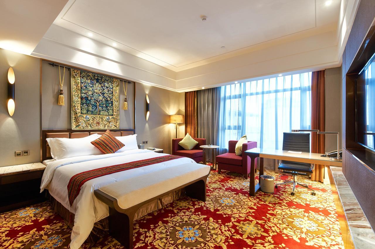 Zhongshan Guzhen Huayu Landmark Hotel Kültér fotó