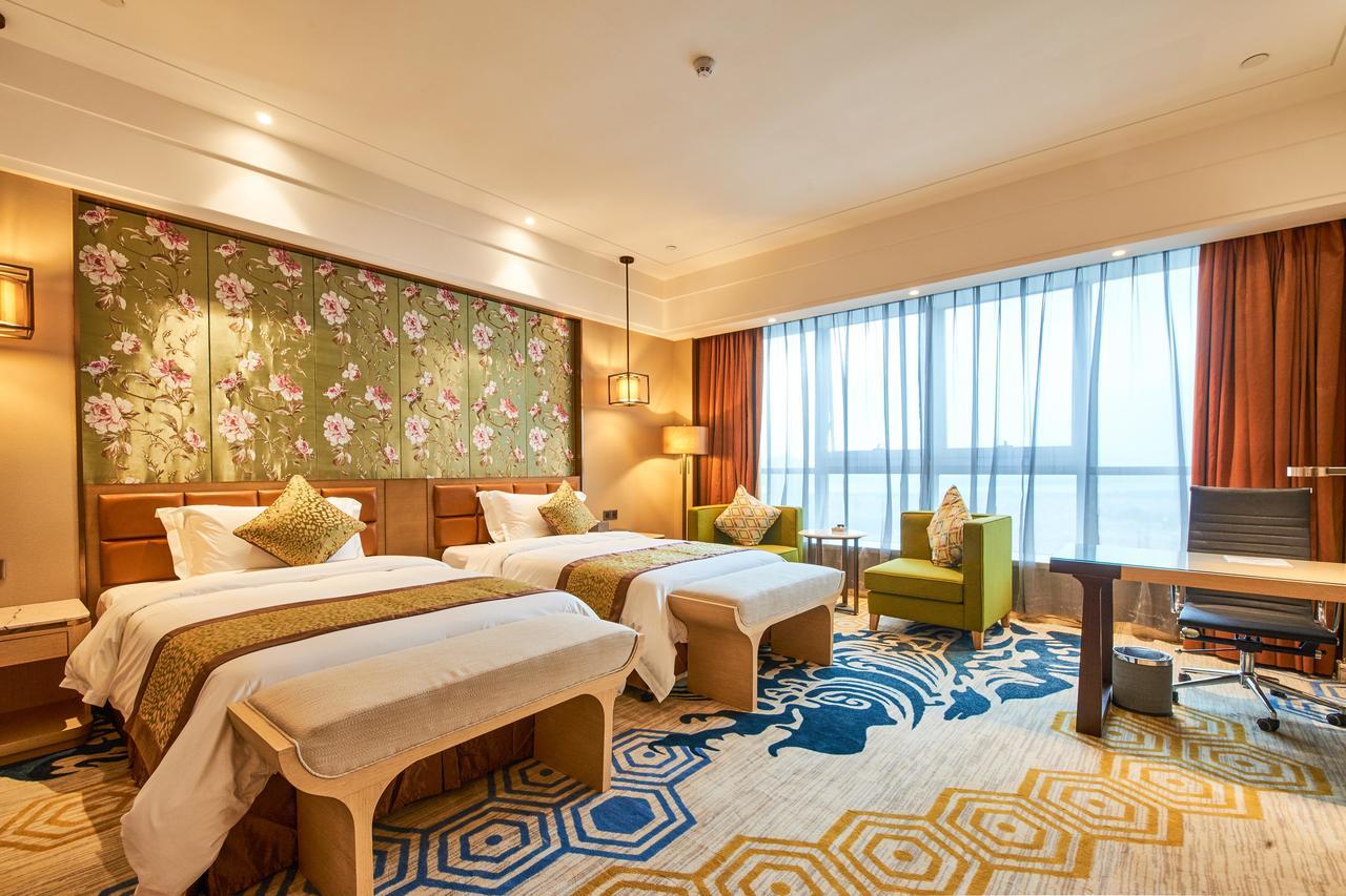 Zhongshan Guzhen Huayu Landmark Hotel Kültér fotó
